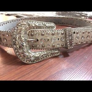 Super sparkly white leather & bling belt small